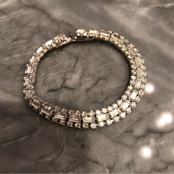 Vanna White Crystal Rhinestone Necklace And Bracelet Set Estate Vintage. - Picture 4 of 11